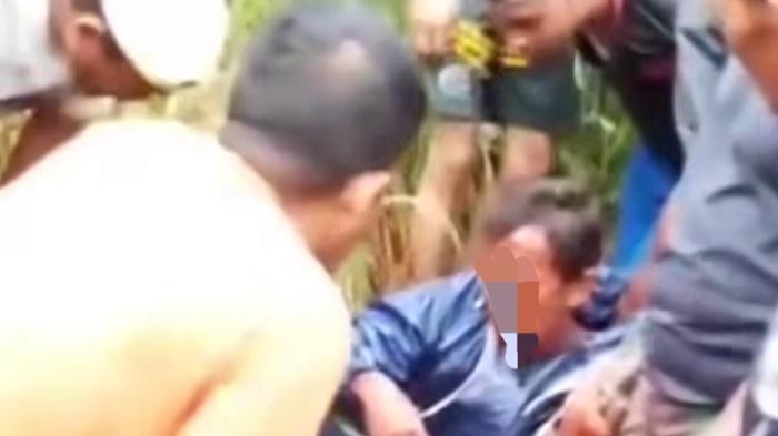 Tangkapan-layar-dari-video-yang-viral-di-media-sosial.jpg