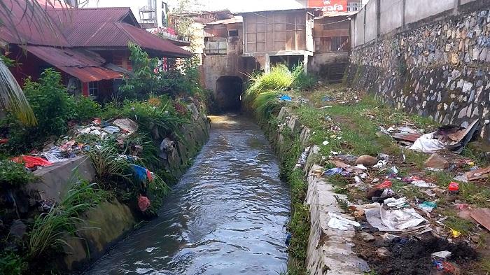 Kebiasaan Buruk Buang Sampah Sembarangan Diduga jadi Penyebab Banjir di Bukittinggi