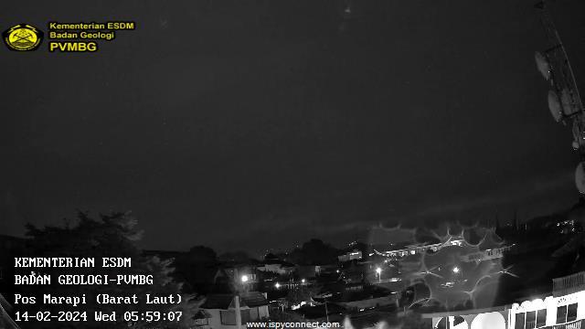 Visualisasi-Gunung-Marapi-dari-Pos-PGA-Bukittinggi-Rabu-1422024.jpg