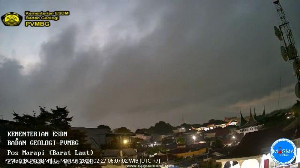 Update Gunung Marapi Pagi Ini, 2 Kali Letusan dalam Waktu Berdekatan, 15 Kali Hembusan