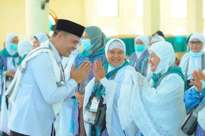 Tergabung dalam Kloter III Debarkasi Padang, 66 Jemaah Haji Sudah Tiba di Sijunjung