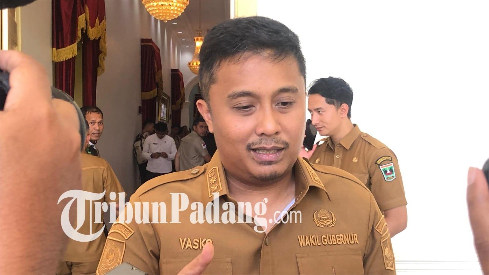 Wakil-Gubernur-Sumatera-Barat-Vasko-Ruseimy-1312026.jpg