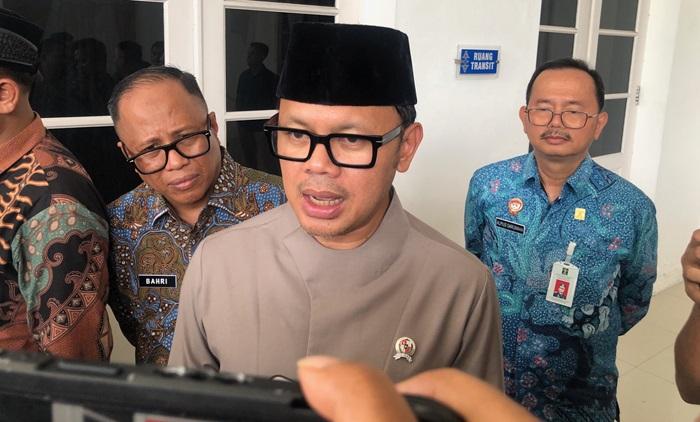 Wakil-Menteri-Dalam-Negeri-Wamendagri-Bimad5-Bima-Arya-menyampadng.jpg
