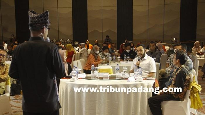 Walikota-Padang-Panjang-Fadly-Amran-Hadir-dalam-Acara-Talkshow-Tribun-Network.jpg