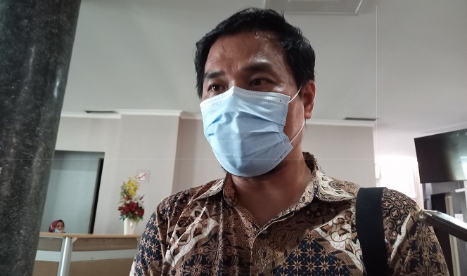 dosen-ilmu-politik-universitas-andalas-unand-asrinaldi.jpg