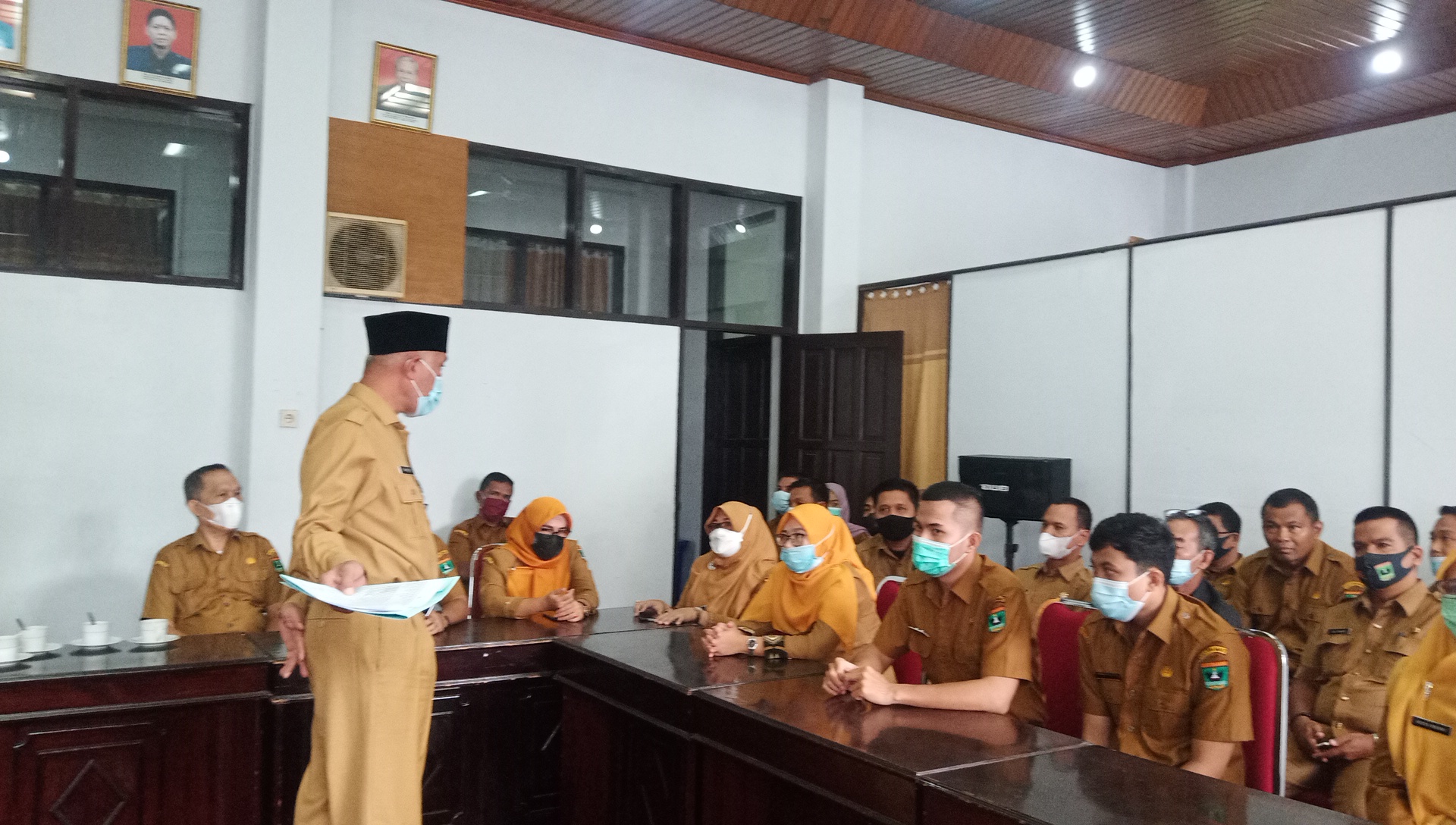 gubernur-sumbar-mahyeldi-melakukan-inspeksi-mendadak-selasa-1852021.jpg