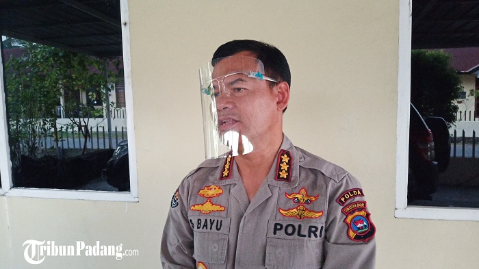 kabid-humas-polda-sumbar-kombes-pol-satake-bayu-setianto-123jpg123.jpg