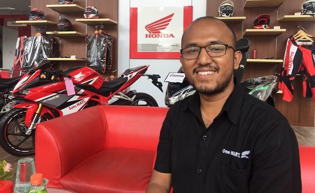 kepala-cabang-wing-main-dealer-honda-hayati-padang-erick-sandy.jpg