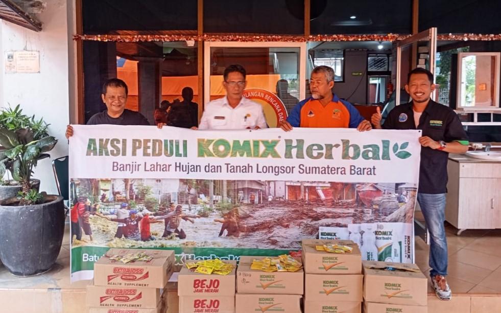 Komix Herbal Peduli: Berikan Bantuan Untuk Korban dan Relawan Banjir Tanah Longsor di Sumatera Barat