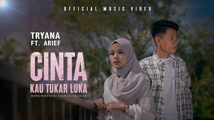 lirik-cinta-kau-tukar-luka-tryana-feat-arief-mengapa-kau-tukar-cinta-dengan-luka.jpg