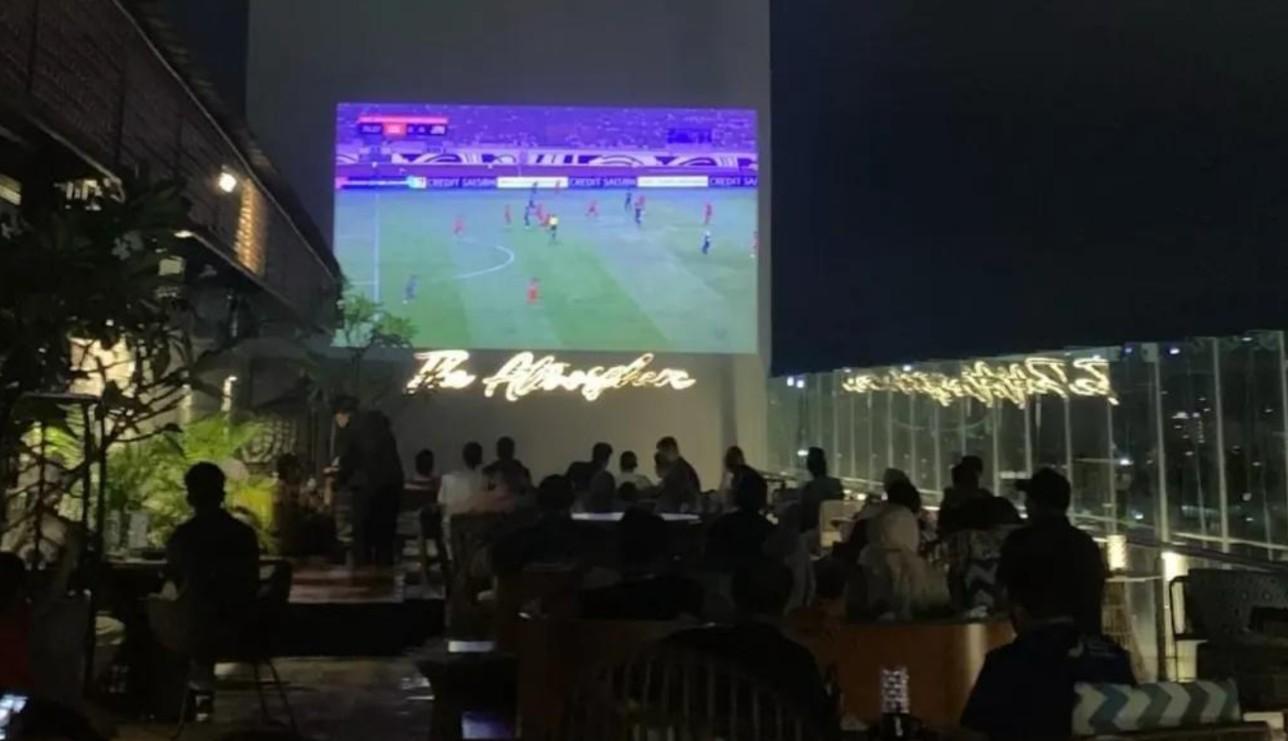 nobar-santika-piala-dunia.jpg
