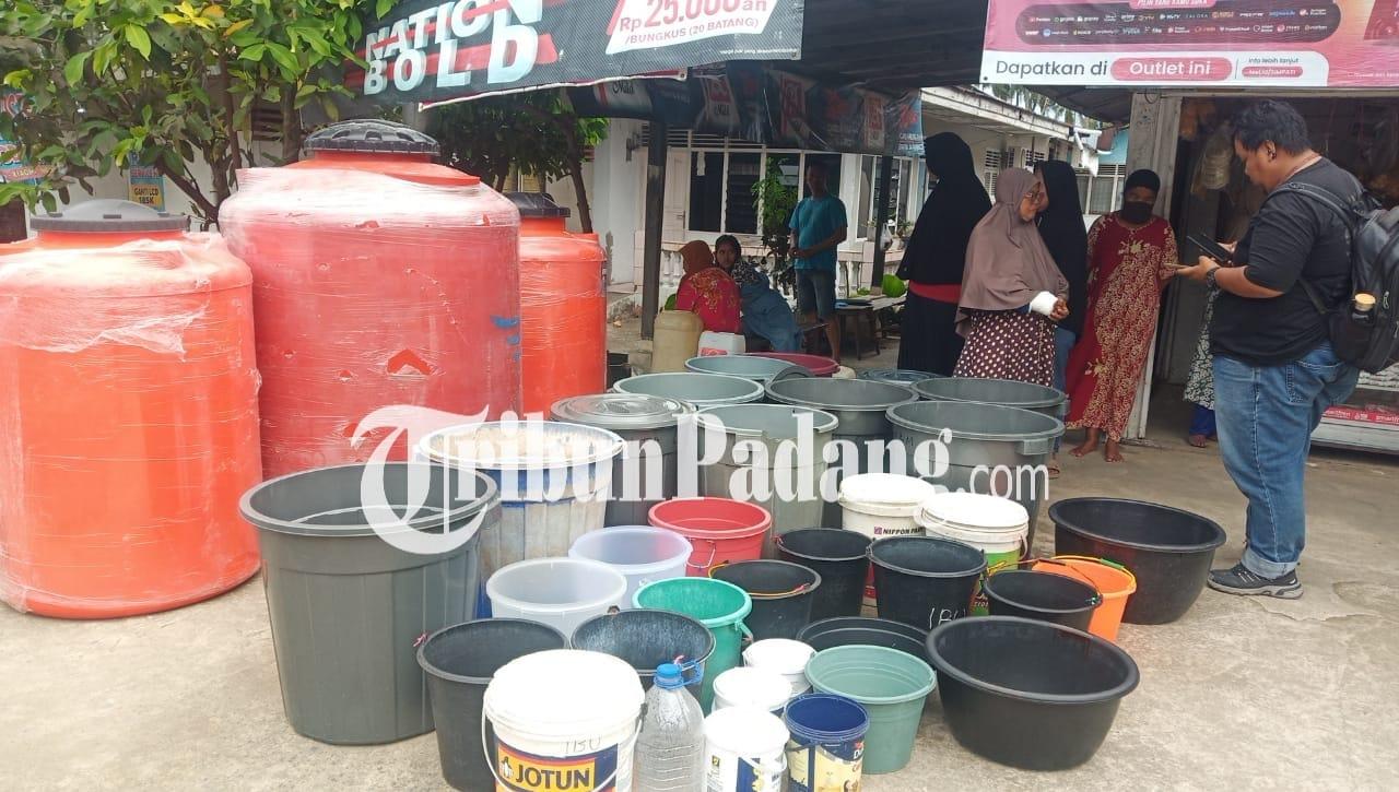 pasar-ambacang-kekurangan-butuh-air-bersih-1712026.jpg