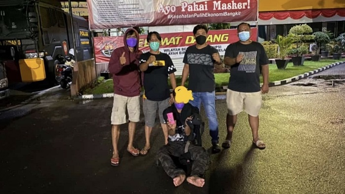 pelaku-pencurian-hp-dan-uang-di-padang-ditangkap-tim-klewang.jpg