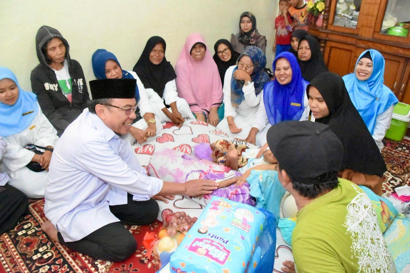 Kunjungi Anak Penderita Kanker,  Maigus Nasir Minta Puskesmas Untuk Selalu Tinjau Kondisi Kia