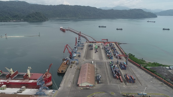 pt-pelabuhan-indonesia-ii-persero-cabang-teluk-bayur-ipc-teluk-bayur.jpg