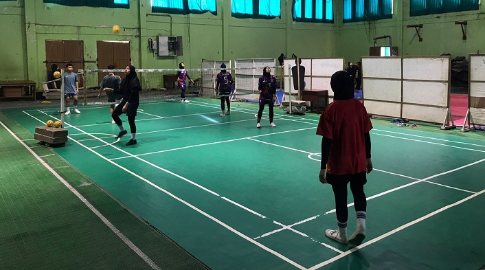 tim-sepak-takraw-sumbar-saat-latihan-di-padang-jumat-1092021.jpg