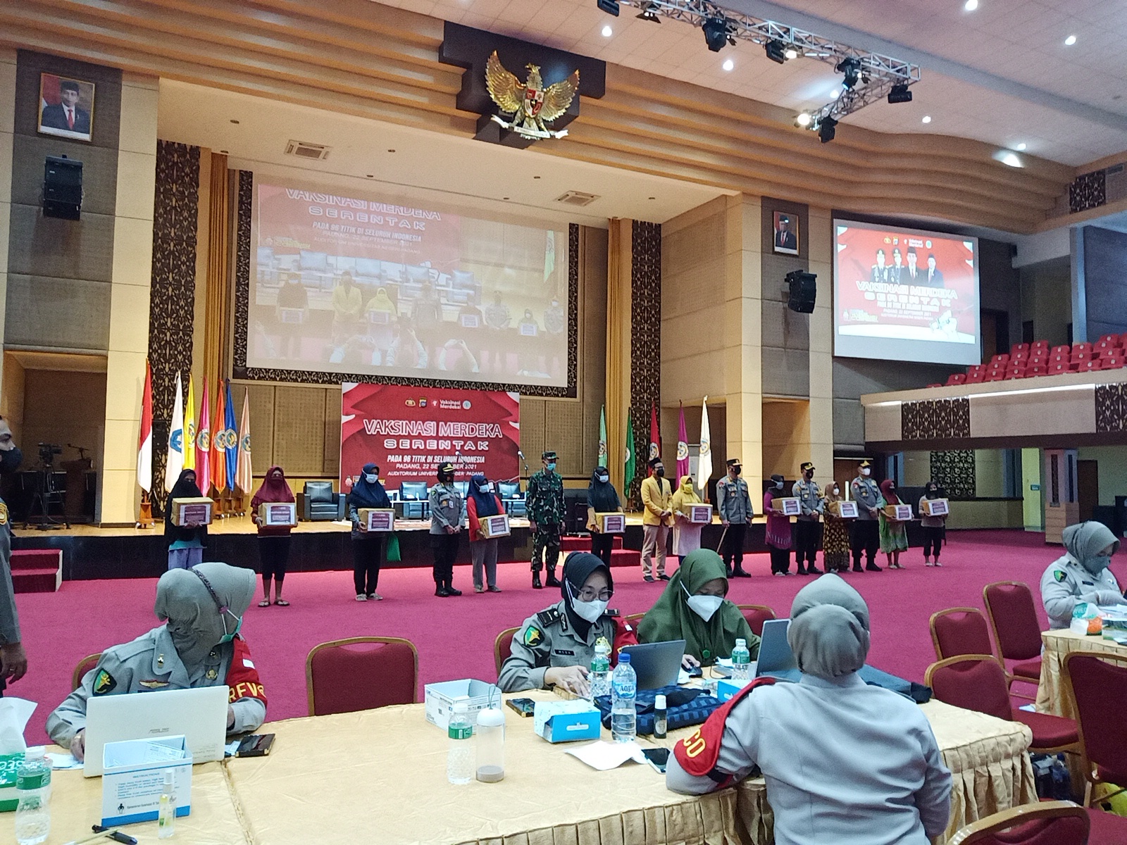 UNP Gelar Vaksinasi Massal, Tersedia untuk 3.000 Orang Mulai Mahasiswa, Pelajar dan Masyarakat Umum