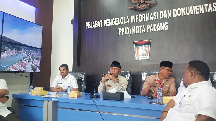 walikota-padang-mahyeldi-launcing-e-kelurahan-pada-rabu.jpg