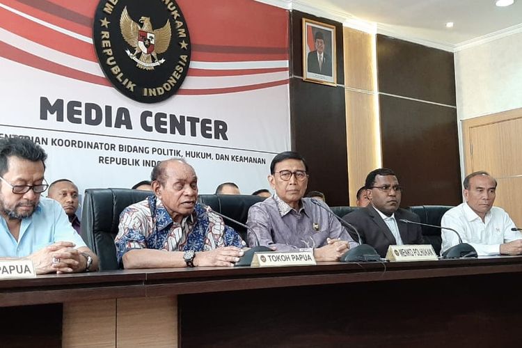 Wiranto Minta Masyarakat Papua dan Papua Barat Sampaikan Unek-unek Lewat Dialog