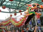 Atraksi-shio-naga-liong-saat-tampil-pada-perayaan-Imlek.jpg
