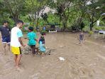 BREAKING-NEWS-Sungai-Ngarai-Sianok-Meluap-Objek-Wisata-dan-Rumah-Warga-Dipenuhi-Lumpur.jpg