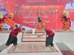 Bunda-GenRe-Agam-Luar-Biasa-Talenta-Ditampilkan-Duta-GenRe.jpg