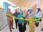 Bunda-Literasi-Kabupaten-Sijunjung-Nedia-Fitri-Benny-meresmikan-Syafii-Maarif-Corner.jpg