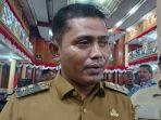 Bupati-Sering-Diwakili-Sekda-Legislator-Pertanyakan-Hubungan-Epyardi-Asda-dengan-Jon-Firman-Pandu.jpg