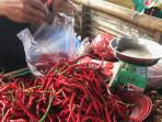 Cabai-merah-di-Pasar-Inpres-Sijunjung-3102025.jpg