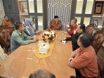 Didatangi-Pimpinan-UIN-Bukittinggi-Gubernur-Mahyeldi-Tidak-Perlu-Dipersoalkan-Kami-Sudah-Maafkan.jpg