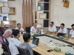 Diskominfo-Agam-Dampingi-Diskominfotik-dan-Biro-Adpim-Prov-Sumbar-dalam-Pengelolaan-Aplikasi-SIMAJU.jpg