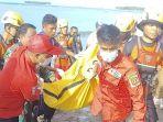 padang/Dua-korban-hanyut-di-Pantai-Ujuang-Tanjuang-Tiku-Kabupaten-Agam-Sumatera.jpg
