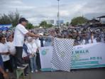 Fun-Walk-dan-senam-massal-mewarnai-Peringatan-Hari-Kesehatan-Nasional-HKN-ke-61.jpg