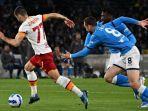 Gelandangn-AS-Roma-asal-Armenia-Henrikh-Mkhitaryan-kiri.jpg