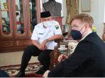 Gubernur-Sumatera-Barat-Mahyeldi-menerima-kunjungan-Konsul-Amerika-Serikat.jpg