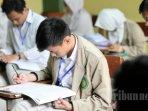 ILUSTRASI-SISWA-SMA-BELAJAR-INI-KUNCI-JAWABAN.jpg