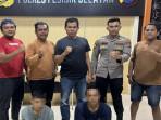 KEDUA-PELAKU-TERDUGA-PENGEDAR-NARKOBA-DI-PESISIR-SELATAN-Satuan-Reserse.jpg