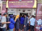 KPU-Bukittinggi-saat-pendaftaran-Bacaleg.jpg