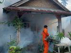 Kegiatan-Pengasapan-di-Rumah-Warga-di-Kecamatan-Pasaman.jpg