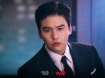 Lee-Jang-Woo-di-Drakor-The-Heavenly-Idol.jpg