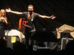 Lirik-dan-terjemahan-lagu-Vulnerable-yang-dipopulerkan-oleh-Secondhand-Serenade.jpg