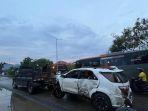 Minibus-yang-terlibat-kecelakaan-lalu-lintas-di-By-Pass-Kilometer-6-Kota-Padang.jpg