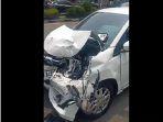 Mobil-brio-menabrak-kendaraan-yang-sedang-p.jpg