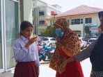 Novia-Andini-siswa-kelas-VI-SD-yang-diduga-jadi-korban-keracunan.jpg