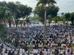 Pelaksanaan-Salat-Id-di-Halaman-Kantor-Gubernur-Sumatera-Barat.jpg
