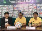 Pelatih-Kepala-Semen-Padang-FC-Delfiad.jpg