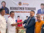 Penyerahan-berkas-pendaftaran-bakal-calon.jpg