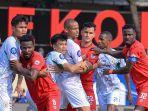 Pertandingan-Semen-Padang-FC-vs-PSS-Slemjju.jpg