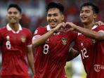 Pesepak-bola-Timnas-Indonesia-Witan-Sulaeman-bersama-Pratama-Arhan.jpg