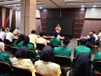 Program-Pemagangan-Lulusan-Perguruan-Tinggi-Magang-Hub-Kemnaker-yang-diikuti-oleh-30-lulusan.jpg